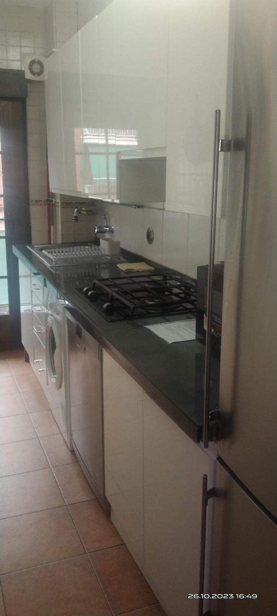 Habitaciones Individuales En Apartamento Madrid Extérieur photo