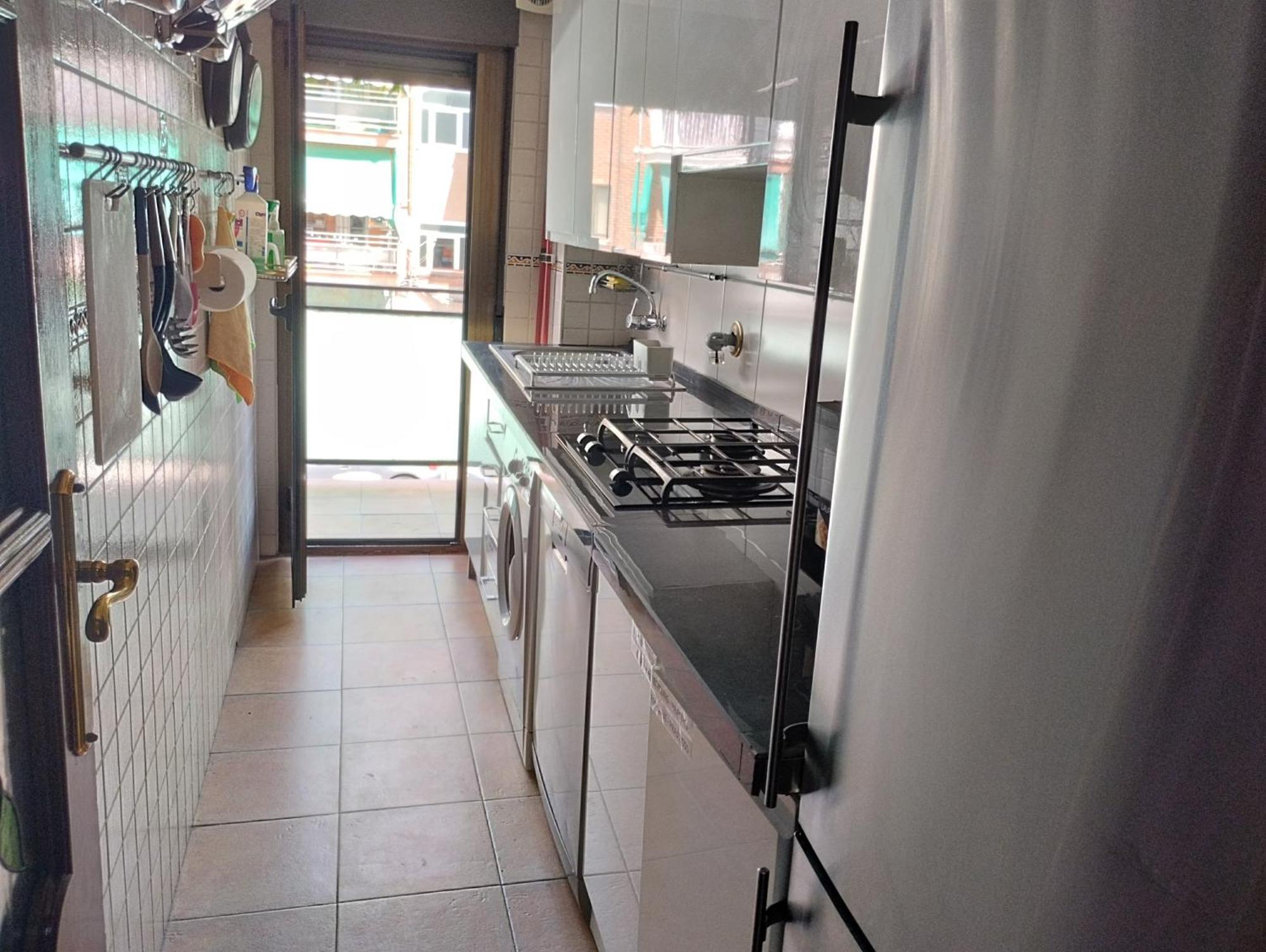 Habitaciones Individuales En Apartamento Madrid Extérieur photo